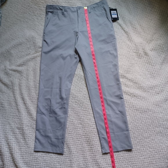 NWT UnderArmour Boys Youth UA gray YXL elastic waist golf pants moisture wick - Picture 2 of 9